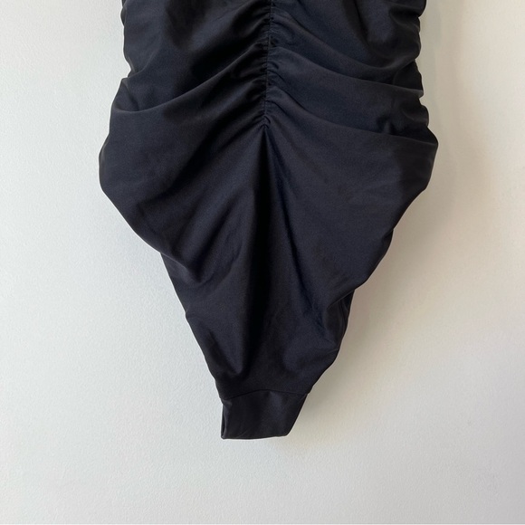 Veronica Beard Arpel One Piece Swimsuit - Picture 15 of 16